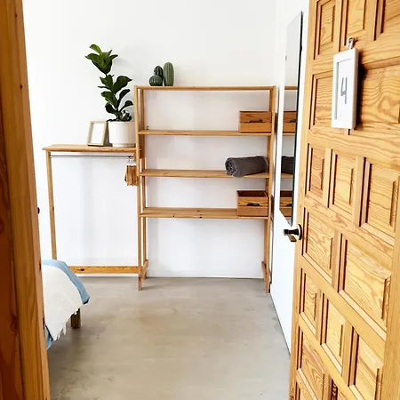 Koa - Riders Surf N Bike Bed & Breakfast *