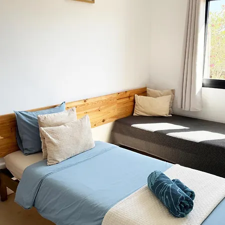 Koa - Riders Surf N Bike Bed & Breakfast