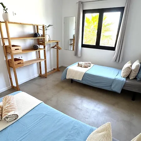 Koa - Riders Surf N Bike Bed & Breakfast