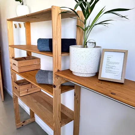 Koa - Riders Surf N Bike Bed & Breakfast