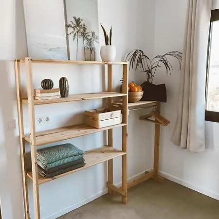 Koa - Riders Surf N Bike Bed and Breakfast