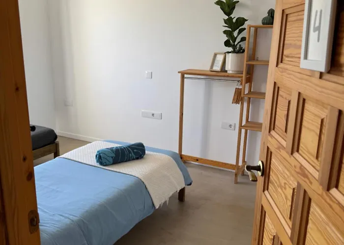 Koa - Riders Surf N Bike Bed & Breakfast *