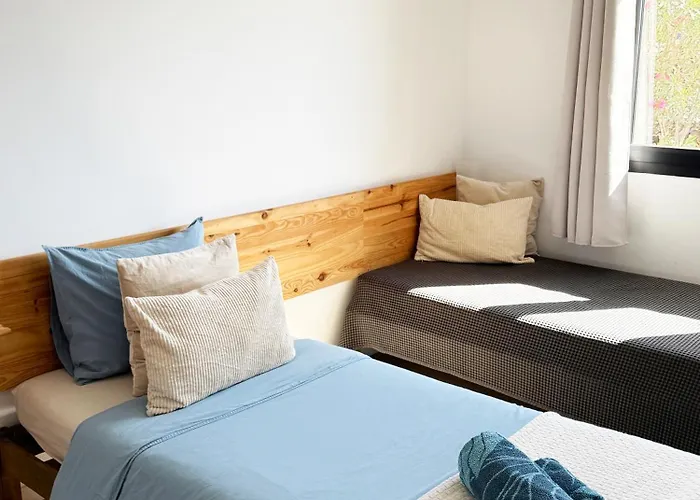 Koa - Riders Surf N Bike Bed & Breakfast