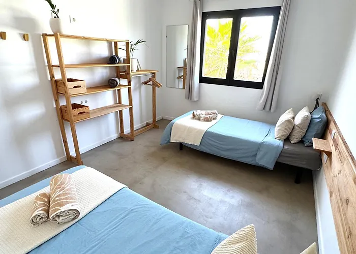 Koa - Riders Surf N Bike Bed & Breakfast